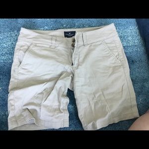 Cargo khaki shorts